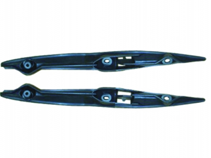 Accéder à la pièce Jeu de supports de pare-chocs avant