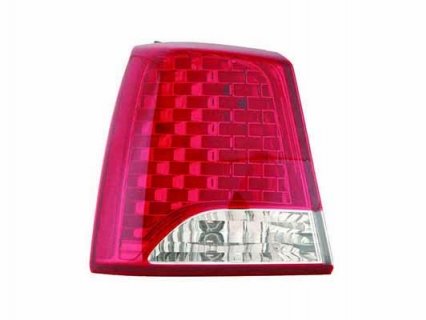 Accéder à la pièce Feu arrière gauche, extérieur