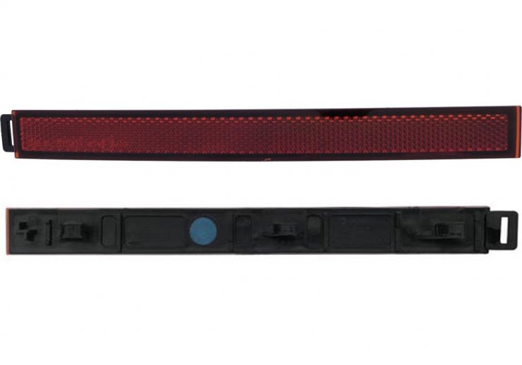 Accéder à la pièce Réflecteur intérieur gauche