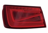 Accéder à la pièce Feu arrière gauche, extérieur, LED (Cabriolet)