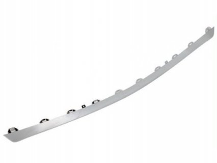 Accéder à la pièce Enjoliveur inférieure chromée pare-chocs avant (Elegance)