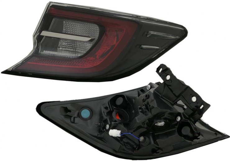 Accéder à la pièce Feu arrière gauche, extérieur, LED (5 portes)