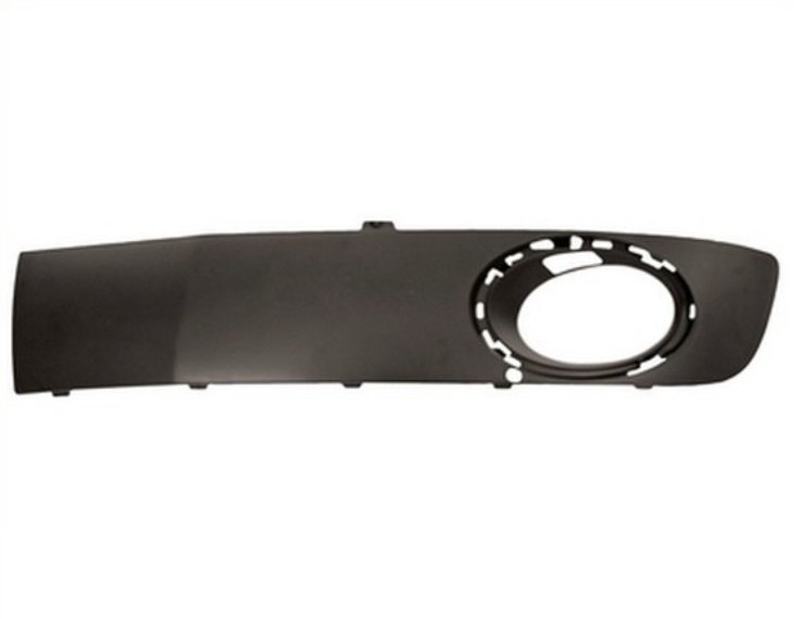 Accéder à la pièce Grille de pare-chocs droite, apprêtée, avec trous antibrouillard