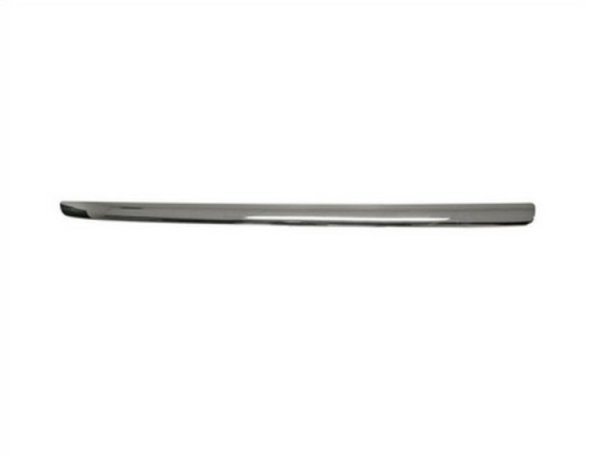 Accéder à la pièce Moulure de calandre supérieure droite, chromée Accéder à la pièce Moulure de calandre supérieure droite, chromée