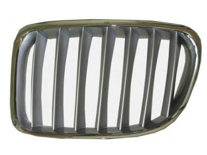 Accéder à la pièce Grille gauche, chrome/argent