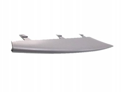 Accéder à la pièce Moulure grille de pare-chocs avant gauche, apprêtée