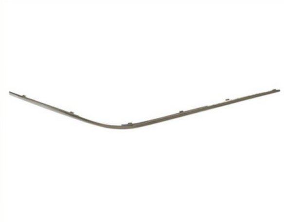 Accéder à la pièce Enjoliveur pare-chocs avant droit, chromée