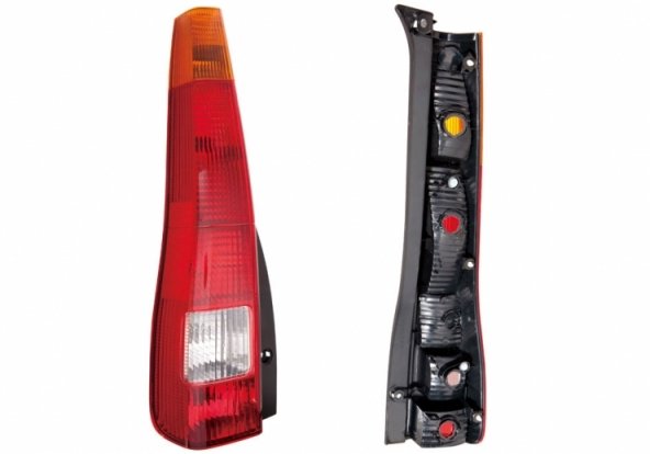 Accéder à la pièce Feu arrière droit