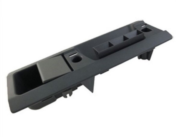 Accéder à la pièce Poignée intérieure grise, hayon