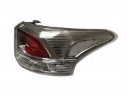 Feux arrières MITSUBISHI Outlander