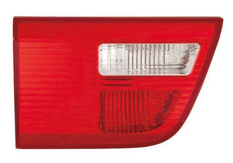 Accéder à la pièce Feu arrière gauche, intérieur