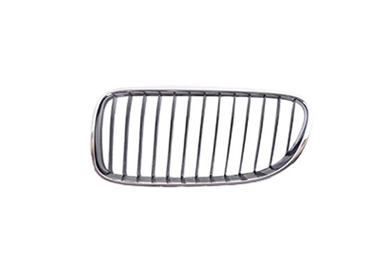 Accéder à la pièce Grille droite, chromée/noire