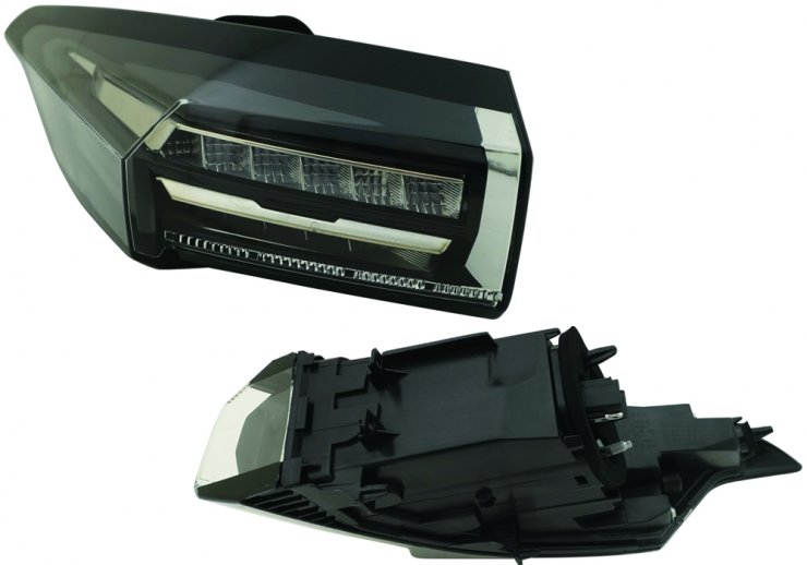 Accéder à la pièce Feu arrière gauche, LED