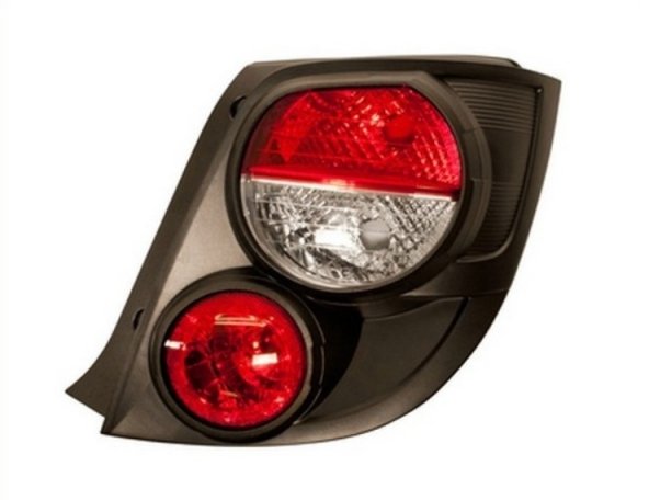 Accéder à la pièce Feu arrière droite