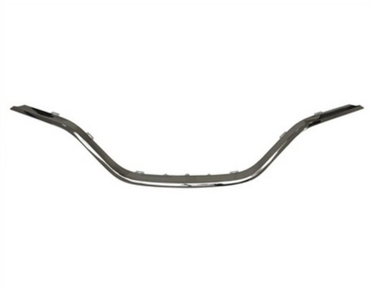 Accéder à la pièce Moulure calandre inférieure, chromée