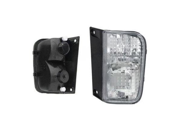 Accéder à la pièce Feu de recul arrière, droit