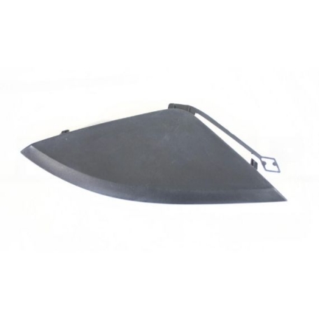 Accéder à la pièce Cache crochet avant (LCI)