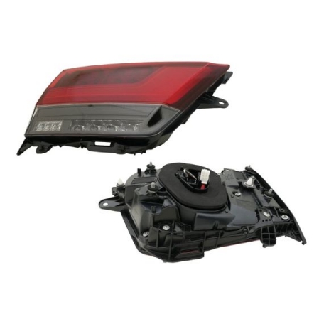 Accéder à la pièce Feu arrière gauche, intérieur, LED