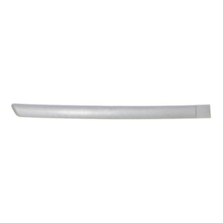 Accéder à la pièce Moulure porte arrière droite, apprêtée