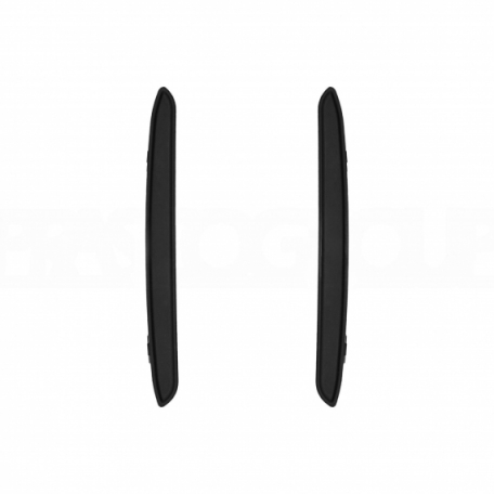 Accéder à la pièce Kit moulures pare-chocs arrière, noir