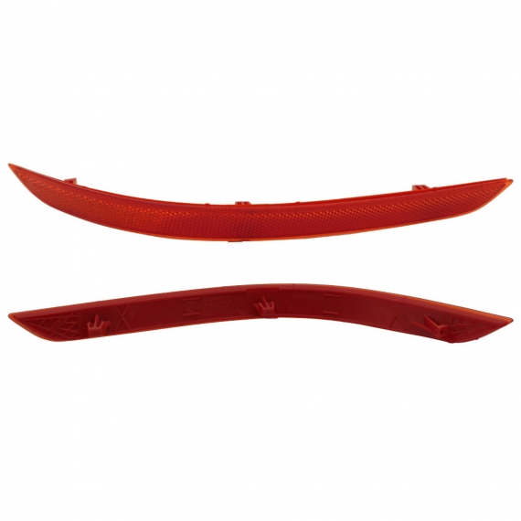 Accéder à la pièce Réflecteur arrière gauche